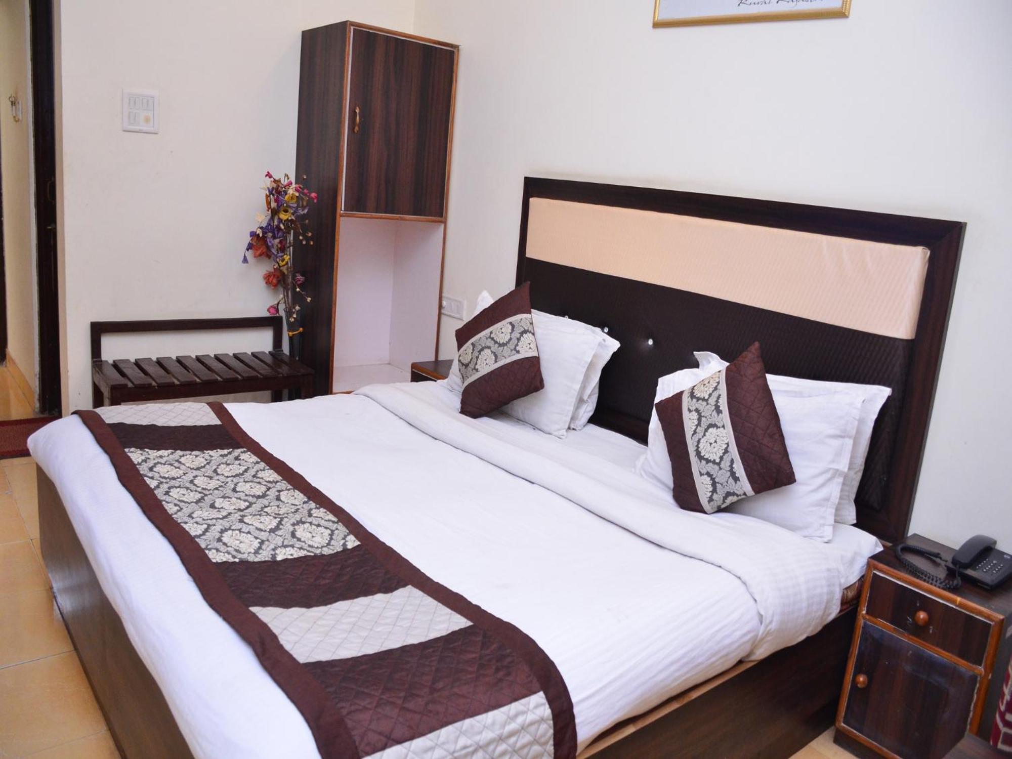 Goyal Plaza Hotel 5 Mint. Waling Distance From Pushkar Lake Kültér fotó